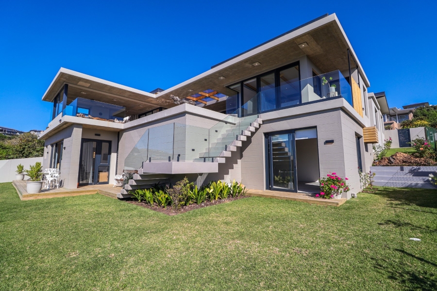 4 Bedroom Property for Sale in Whale Rock Hill Western Cape